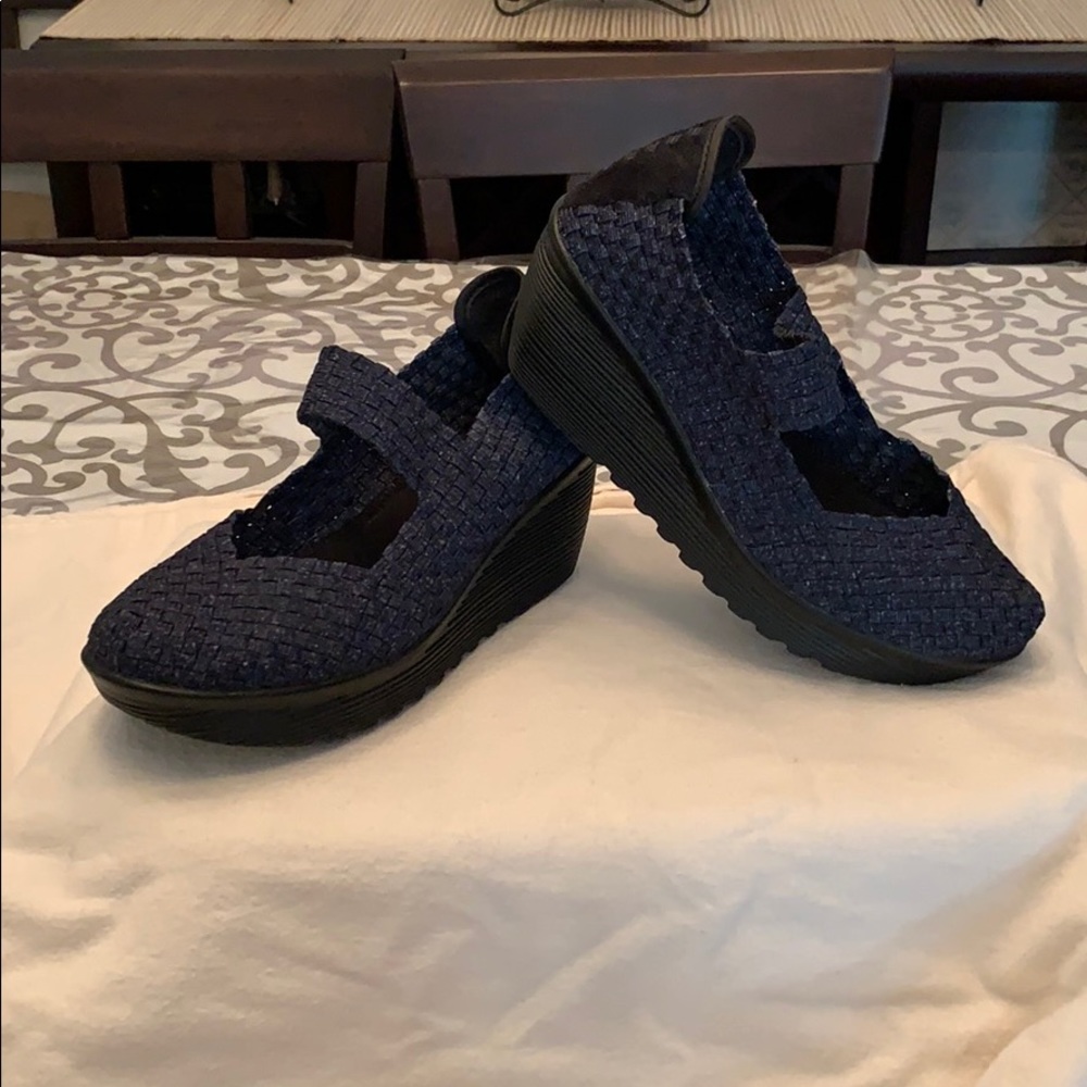 Navy Blue wedges